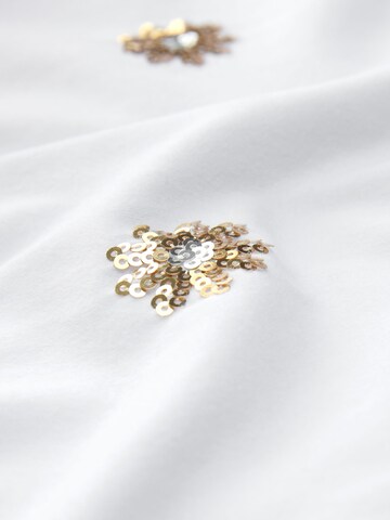 T-Shirt Next en blanc