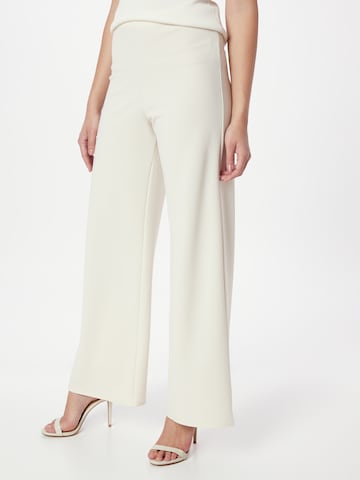 SISTERS POINT Wide leg Pants 'GLUT' in White: front