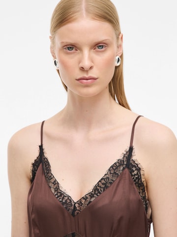 Robe de soirée ROUGE EDIT en marron