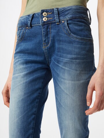 Coupe slim Jean 'Molly' LTB en bleu