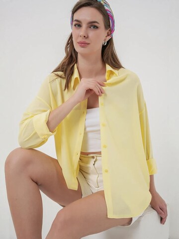 Bigdart Blouse in Yellow