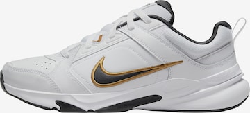 balts NIKE Sporta apavi 'Defy All Day': no priekšpuses