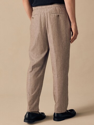 Next Regular Hose in Beige