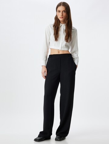 Koton Regular Broek in Zwart