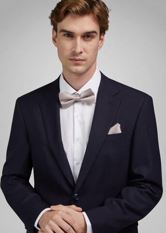 HECHTER PARIS Bow Tie in Red