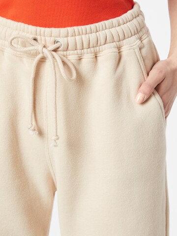 Abercrombie & Fitch Zúžený Kalhoty – béžová