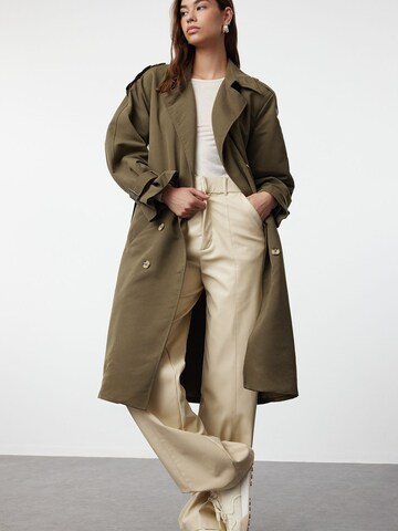 Trendyol Between-seasons coat in Green: front