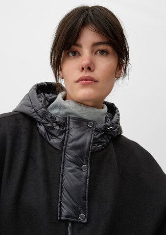 s.Oliver Cape in Zwart