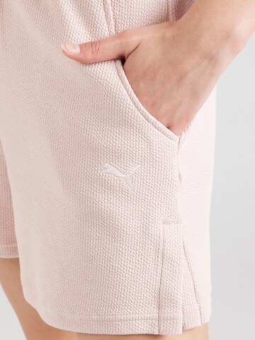 PUMALoosefit Sportske hlače - roza boja