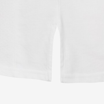 T-Shirt fonctionnel PUMA en blanc