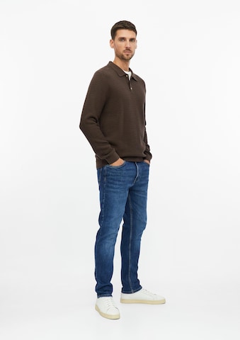 Pull-over s.Oliver en marron : sur le côté