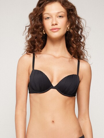 Tezenis T-shirt Bikini Top in Black: front