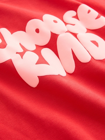 Next Shirt in Red