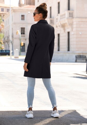 Cappotto di mezza stagione di LASCANA in nero