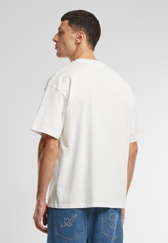Tricou 'Athletics' de la Another Cotton Lab pe alb