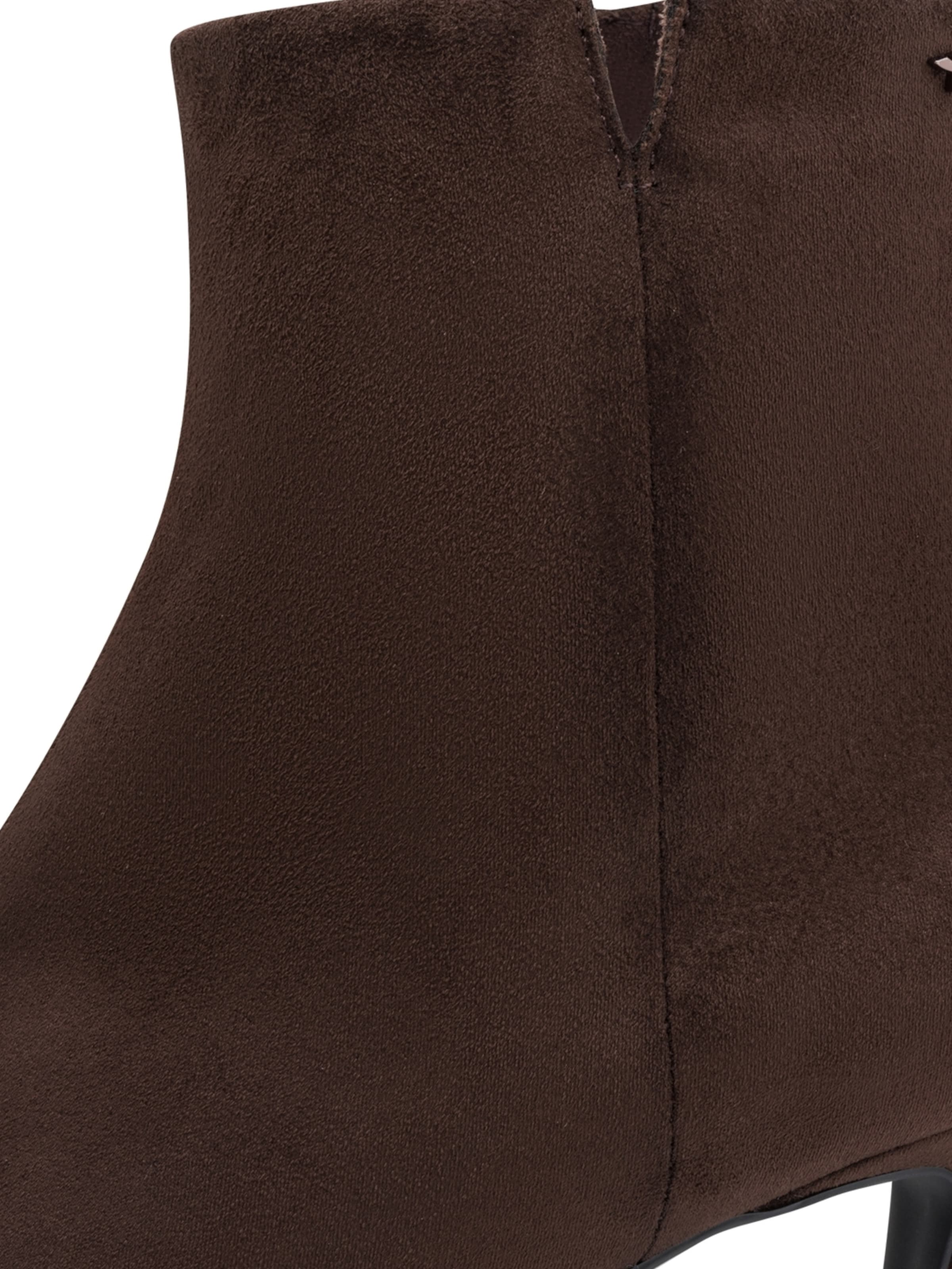 Tamaris Ankle Boots in Braun