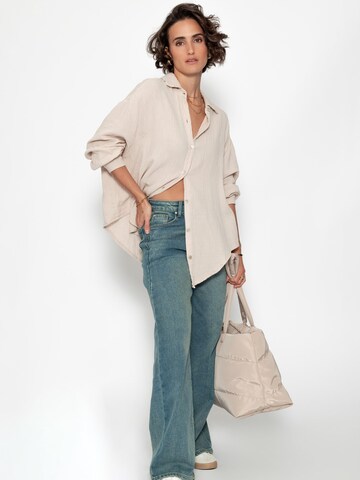 SASSYCLASSY Blouse in Beige