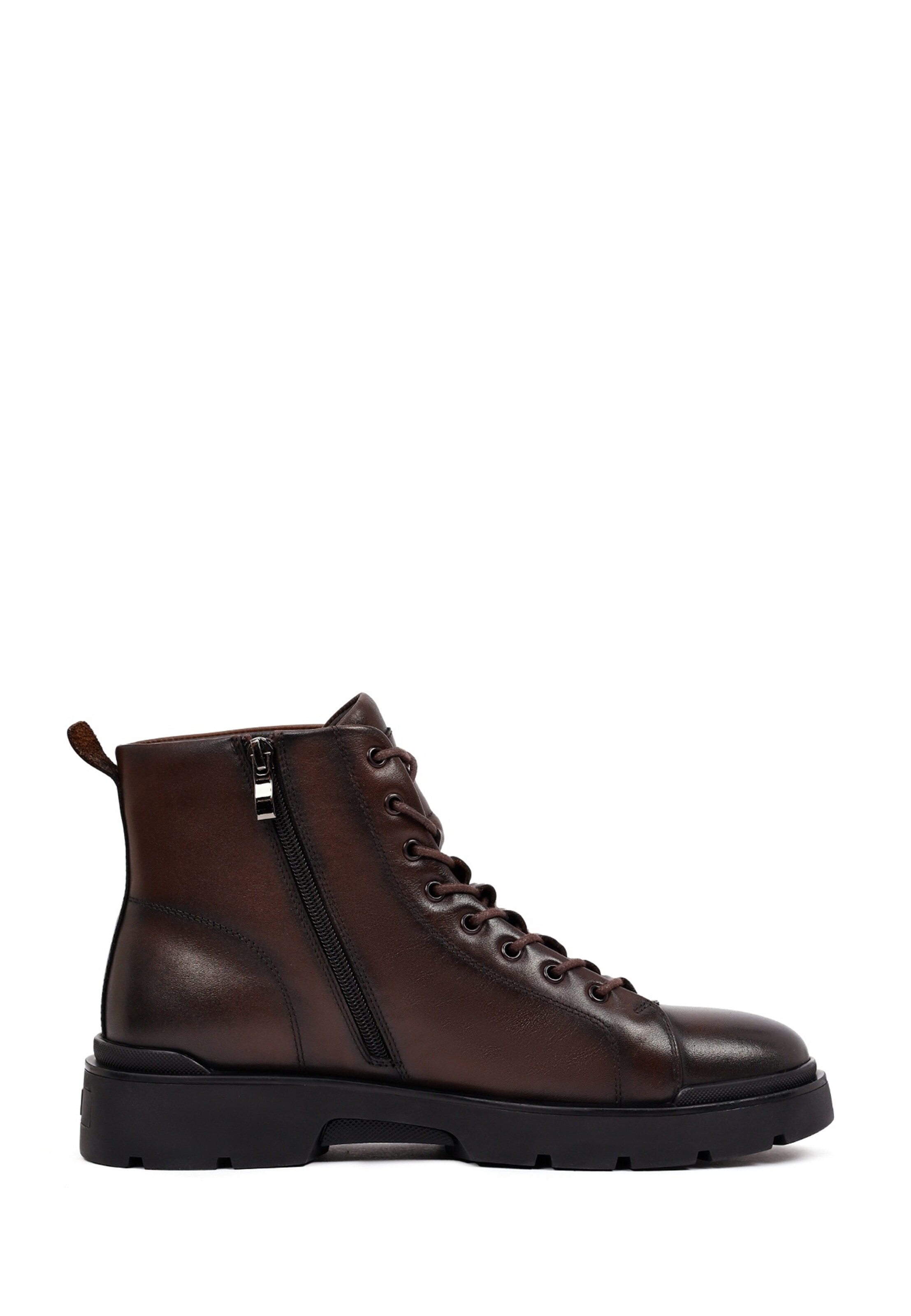 Derimod Lace-up boots in Brown