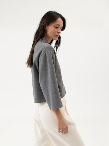 Holebrook Between-Season Jacket ' Jane ' in Grey: side