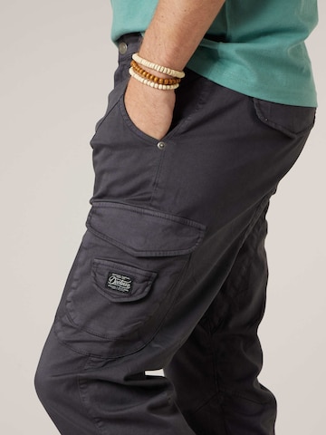 Deeluxe Tapered Hose 'Garden' in Grau