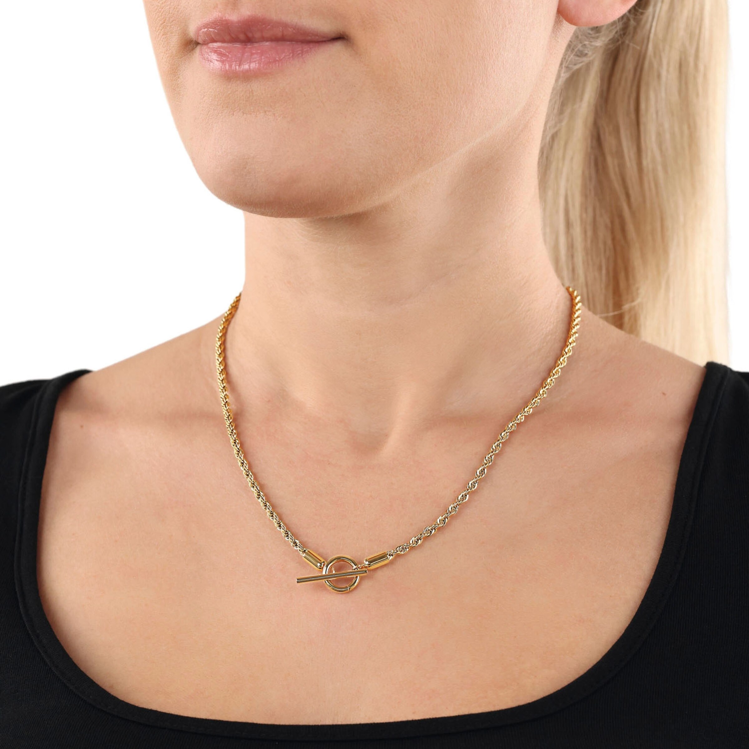 AMOR Necklace in Gold: front