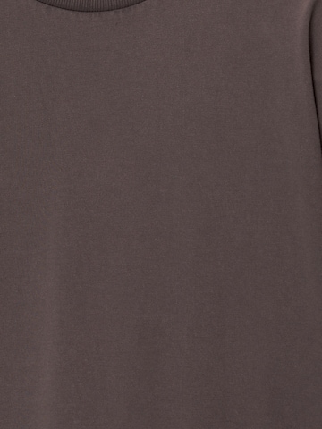 Pull&Bear Shirt in Grey