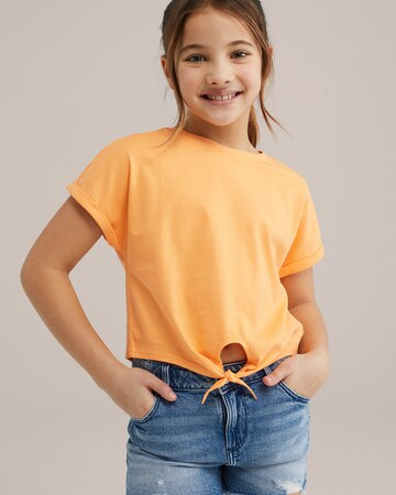 WE Fashion Shirt in Orange: front