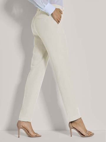 Regular Pantalon MADELEINE en blanc