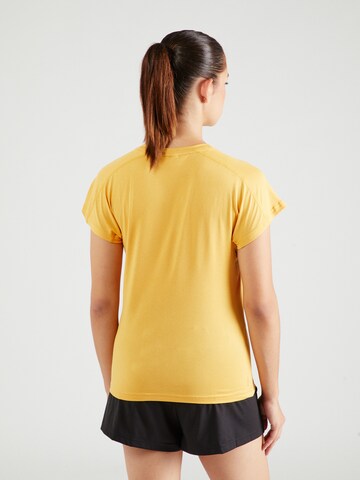 ADIDAS PERFORMANCE - Camiseta funcional 'Train Essentials' en amarillo