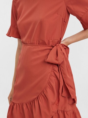 VERO MODA - Vestido 'Henna' en rojo