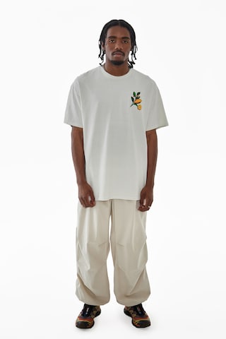 T-Shirt BDG Urban Outfitters en beige