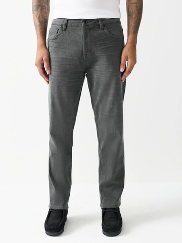 Next Tapered Jeans in Grey: front