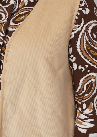 s.Oliver Weste in Beige