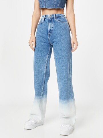 Tommy Jeans Regular Jeans 'Claire' in Blue: front