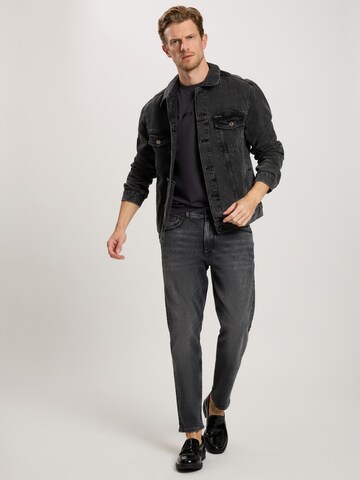 CROSS JEANS Tapered Jeans 'Finn' in Grau