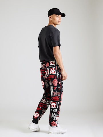 Jordan Normalny krój Spodnie 'ESS' w kolorze czarny: tył