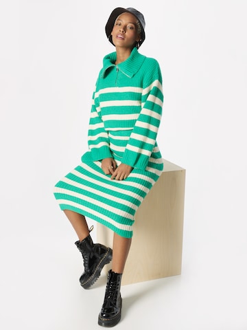 Gina Tricot Sweter 'Saga' w kolorze zielony
