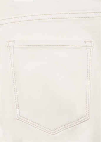 MANGO Bootcut Jeans 'Bootmum' in Weiß