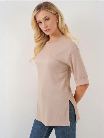 Bigdart Shirt in Beige