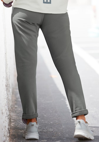 Elbsand Tapered Pants in Green