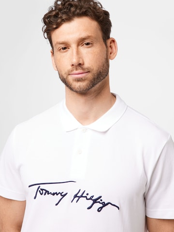 Tricou 'Signature' de la TOMMY HILFIGER pe alb