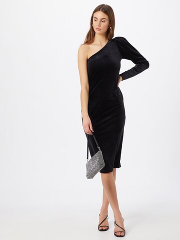 Gina Tricot Kleid in Schwarz