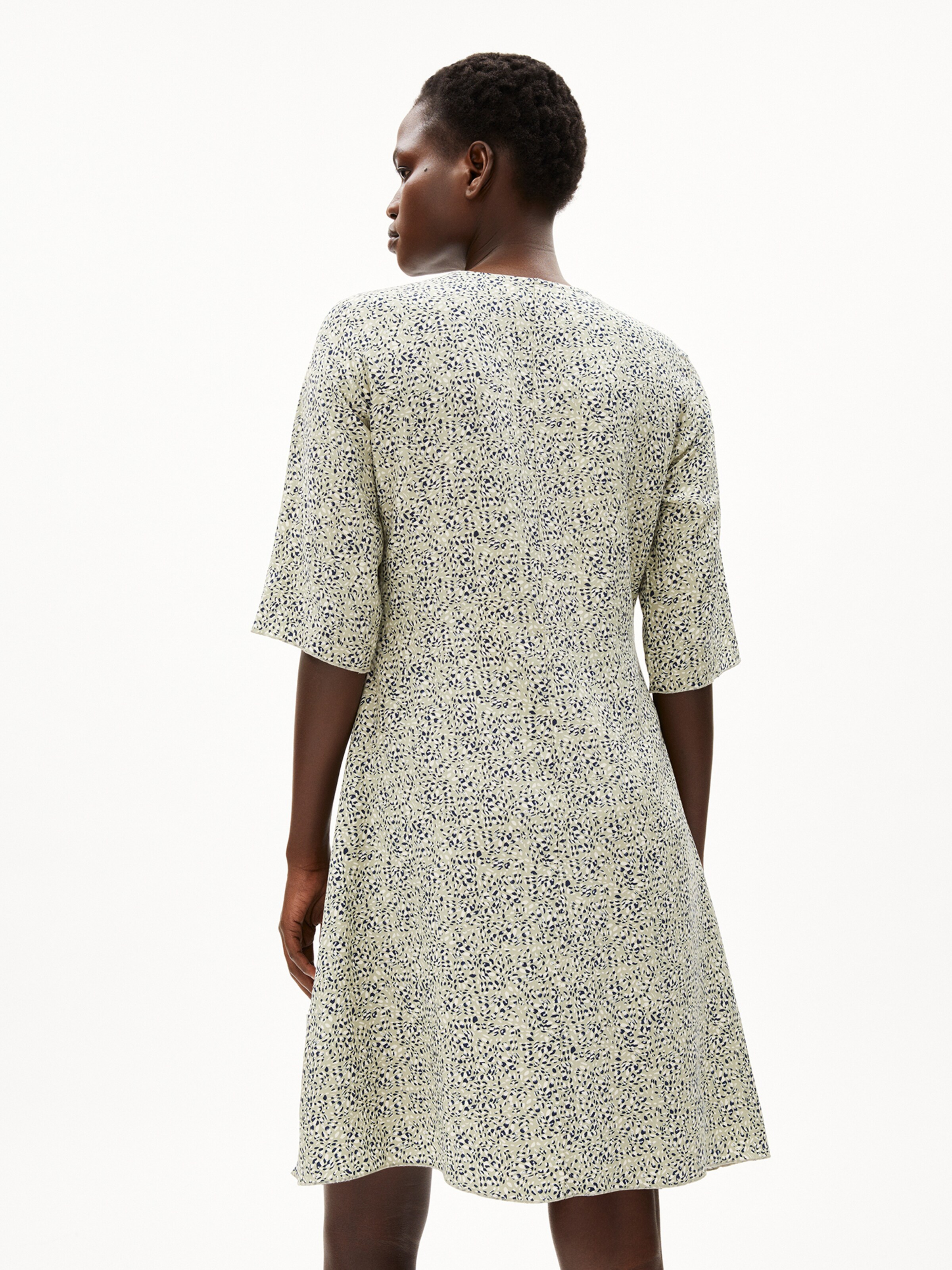 ARMEDANGELS Kleid ' LILAAT WATERDROP ' in Grün: Vorderseite