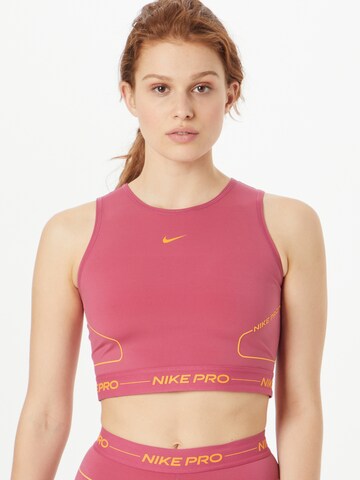 NIKE Sporttop in Roze: voorkant