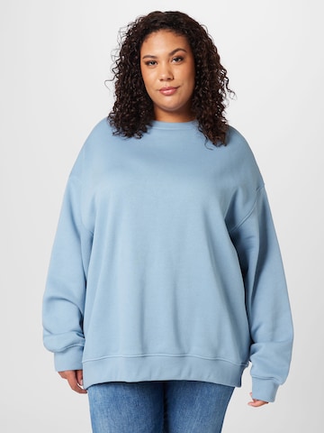 Sweat-shirt Nasty Gal Plus en bleu : devant