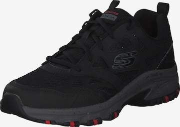 Sneaker bassa 'Hillcrest' di SKECHERS in nero: frontale