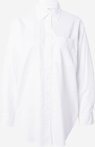 GAP Blouse in White: front