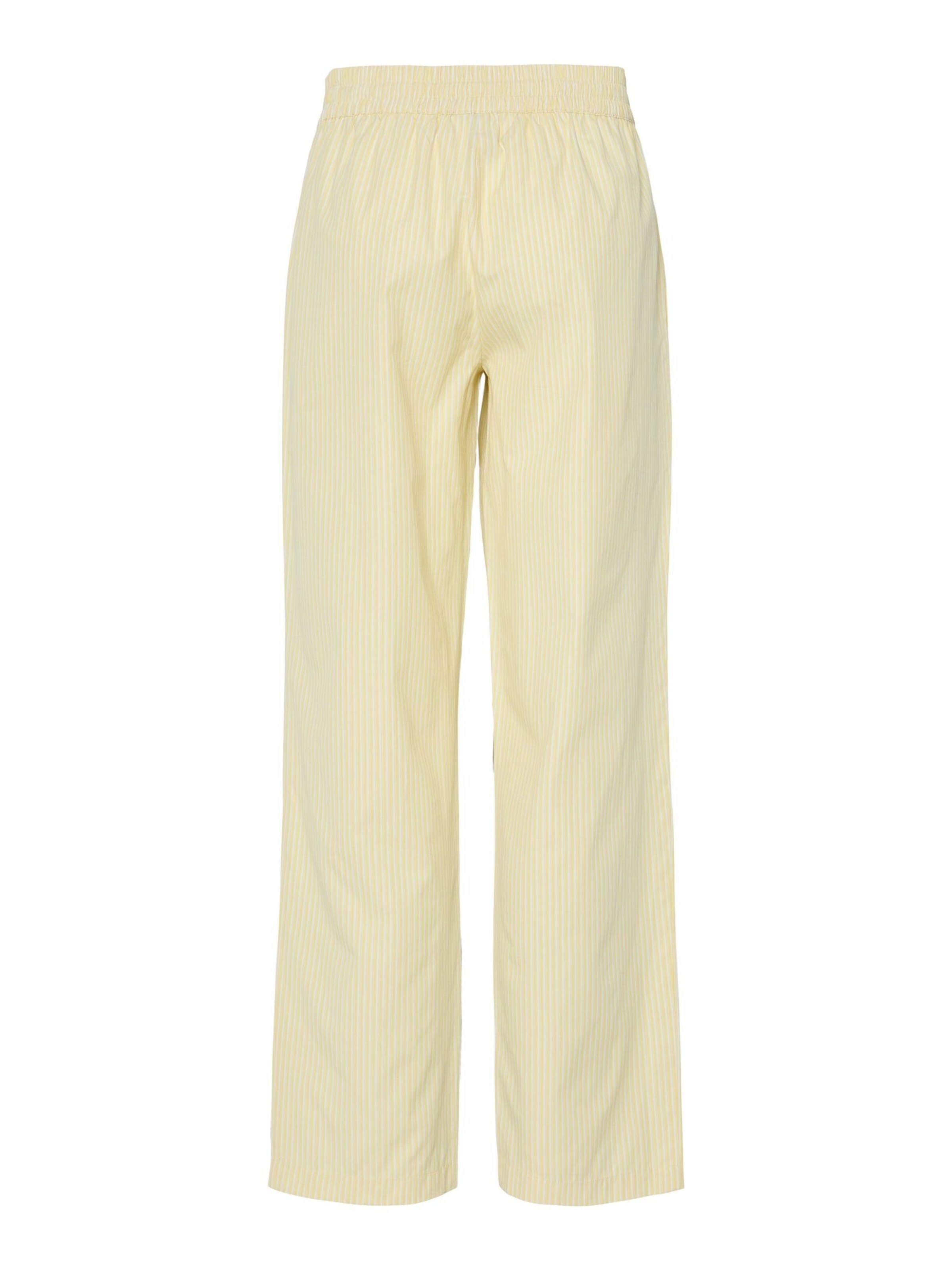 regular Pantaloni 'PCFemme' di PIECES in giallo