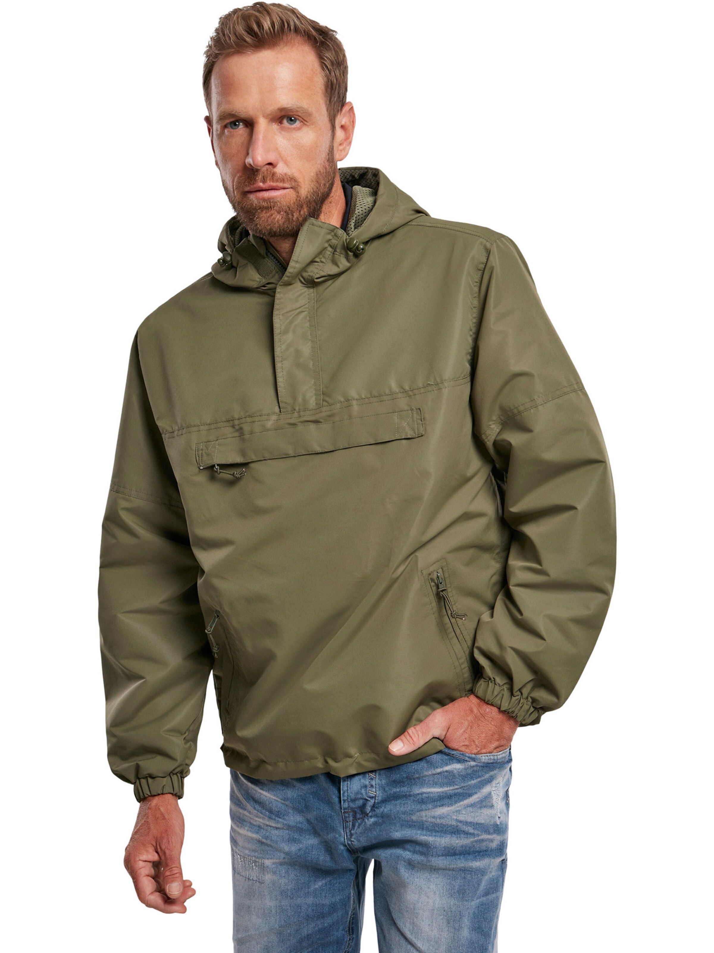 Brandit Between-season jacket in Green: front