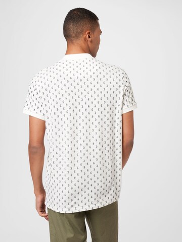 Casual Friday - Camiseta 'Tristan' en blanco